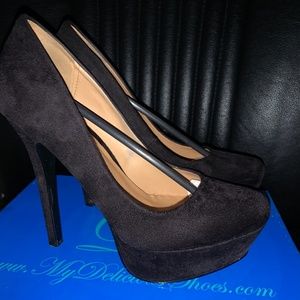 Women Black Heels